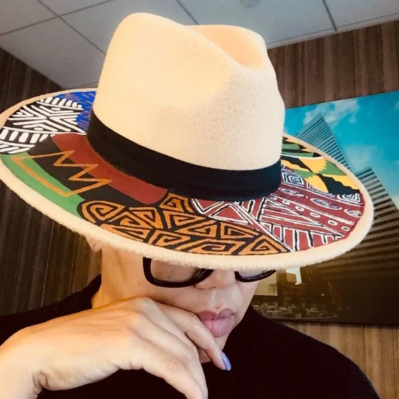 Custom Queen Fedora - Picture 2 of 9